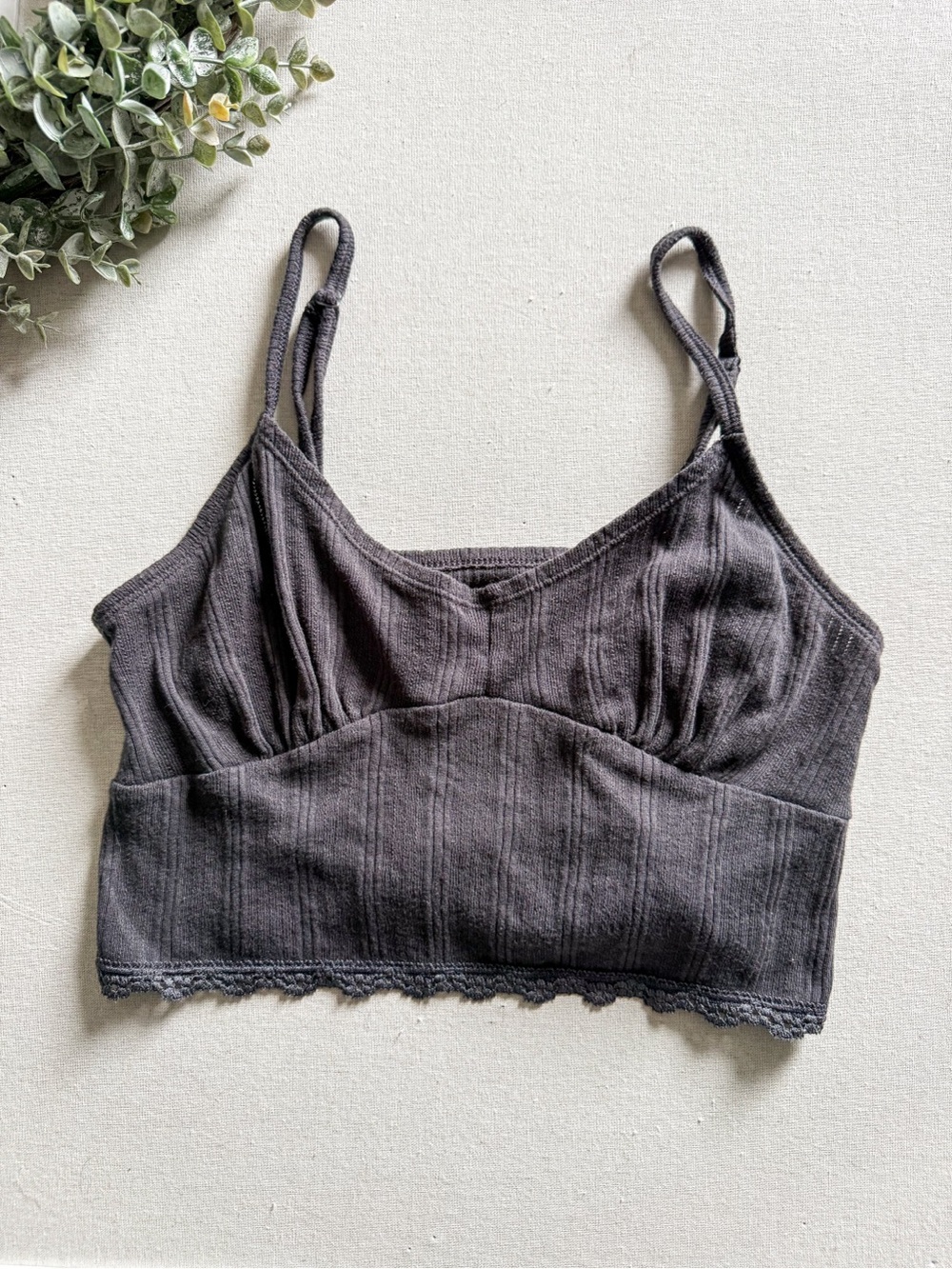 American Eagle Ribbed Cropped Tank Bralette Gray Lace Hem Size Medium